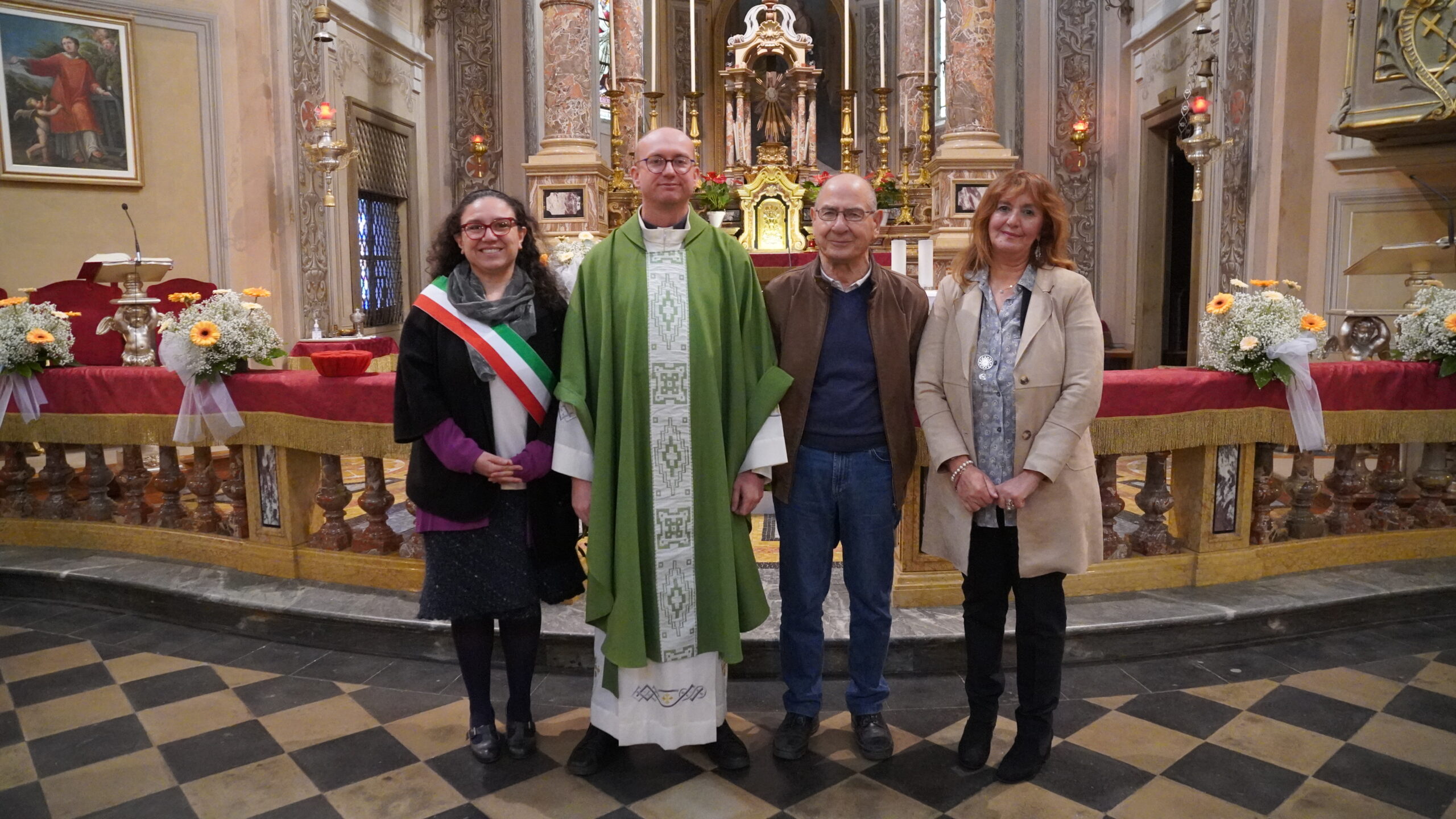 Da sinistra: Fiorenza Di Sciullo, don Marco Fogliotti, Ilario Martini, Cetty Siciliano